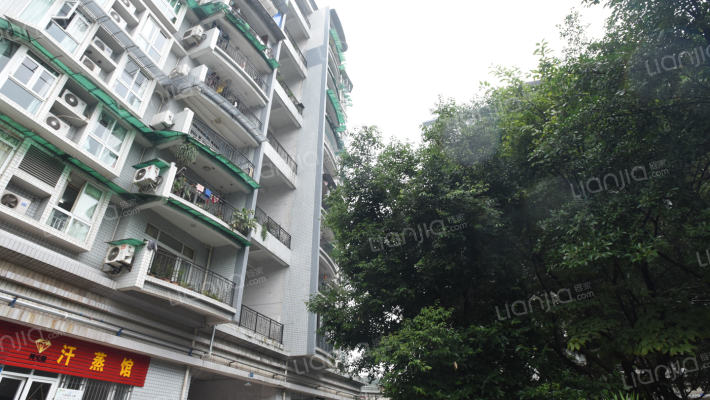 公交富民小区外景图