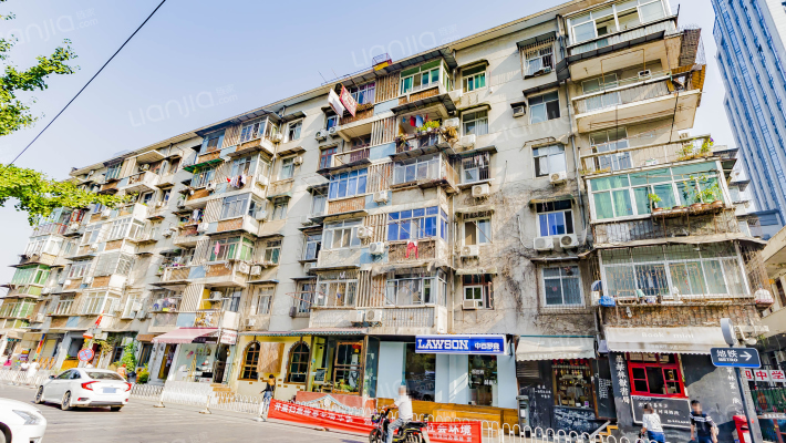 十四中学区东家属区外景图