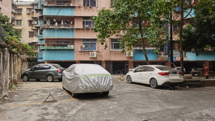 自来水公司宿舍外景图