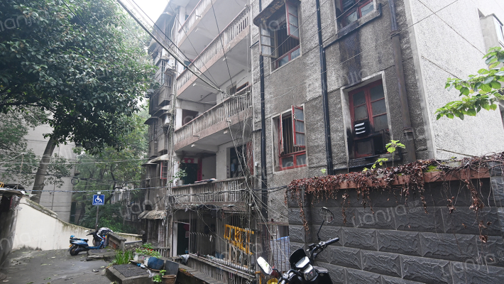 德雅路312号外景图