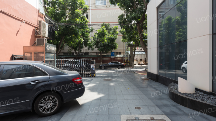 故宫东路外景图