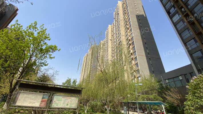 坤泰新界外景图