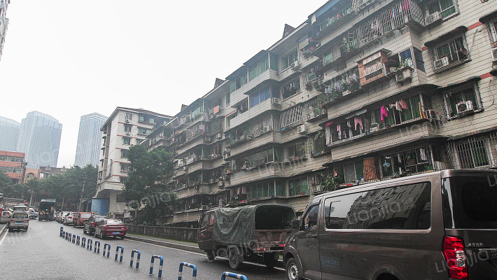 周李小区外景图