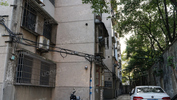 长沙启动器厂宿舍外景图