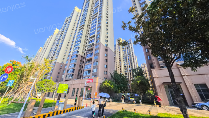 翡翠世家外景图