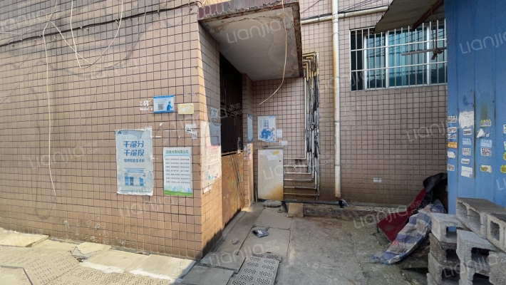 吉庆住宅小区外景图