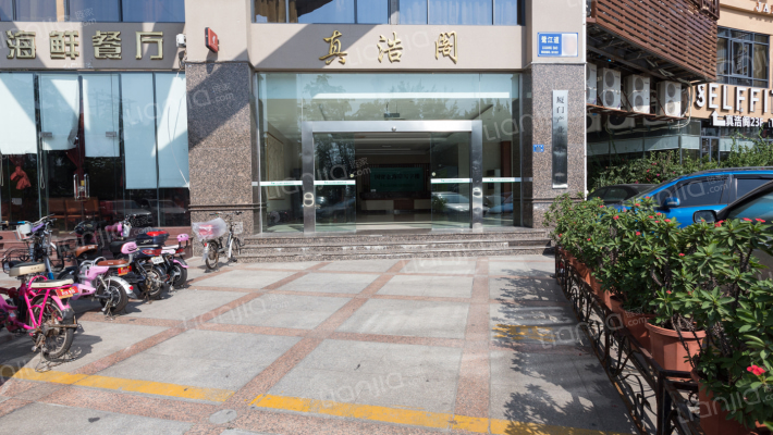 国贸金海岸外景图