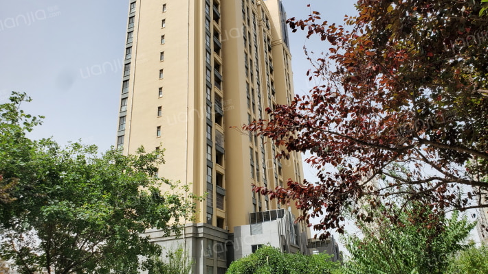 天地荣域外景图