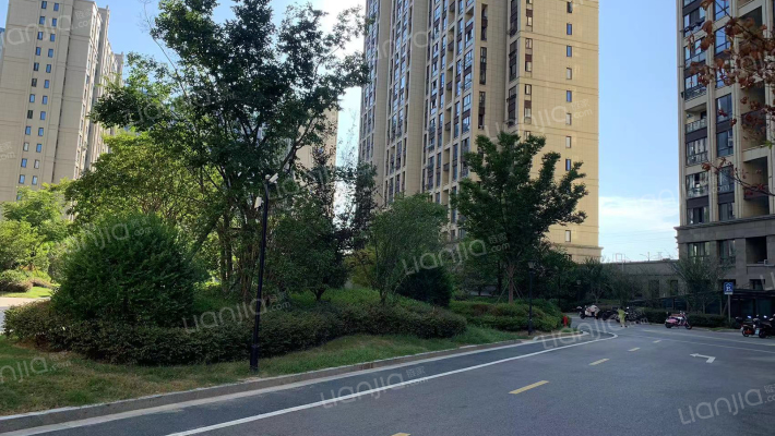 苏珹名府外景图