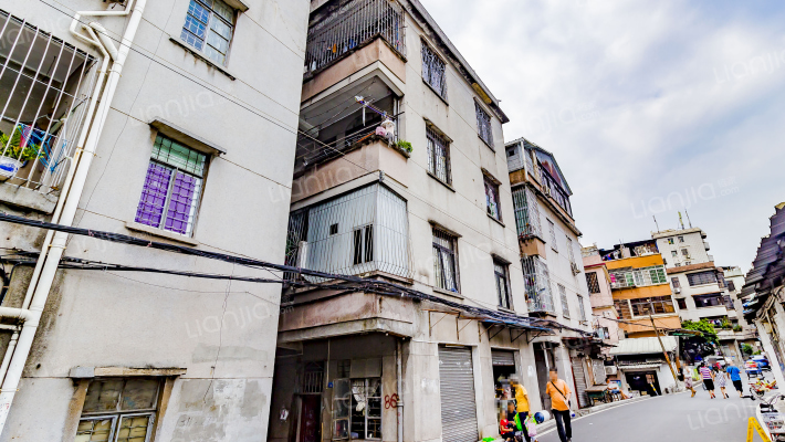 水荫一横路外景图