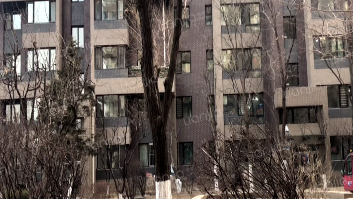 阳光里一期外景图