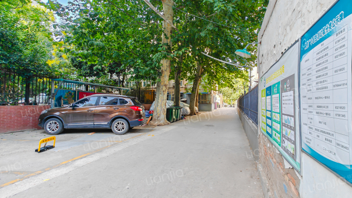 构件厂家属院外景图