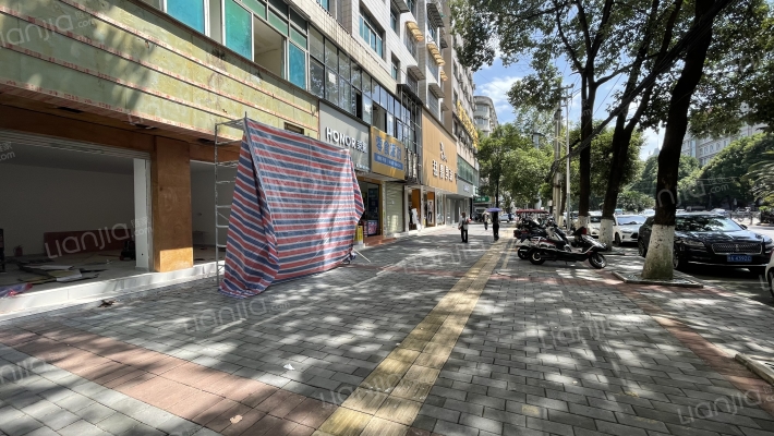 云岭西路外景图