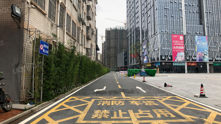 宇能数码广场外景图