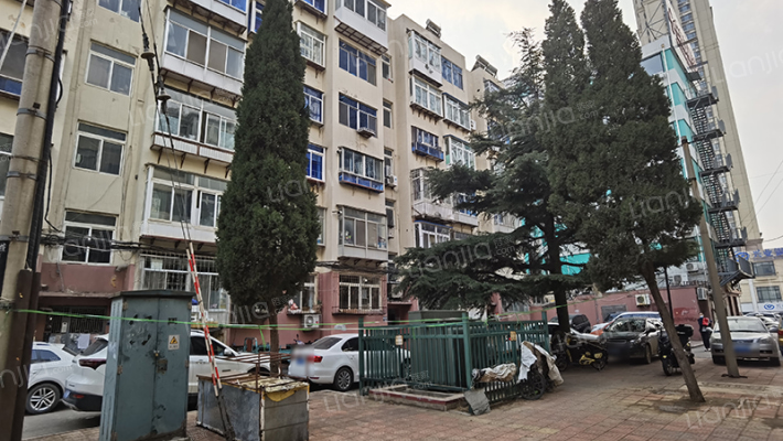 西南关中街外景图