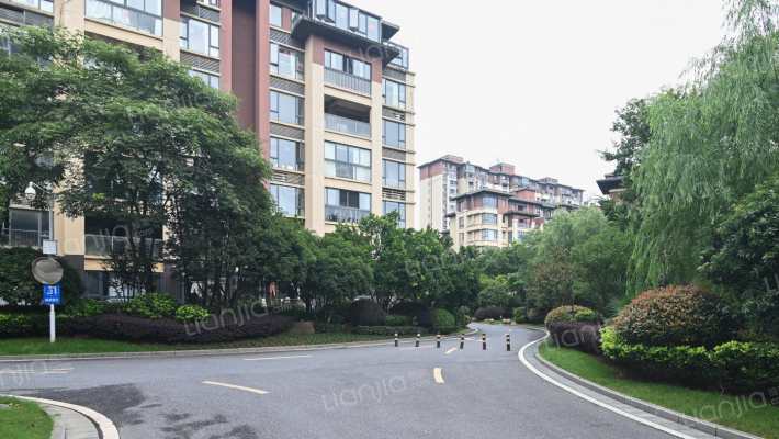 江中御墅外景图