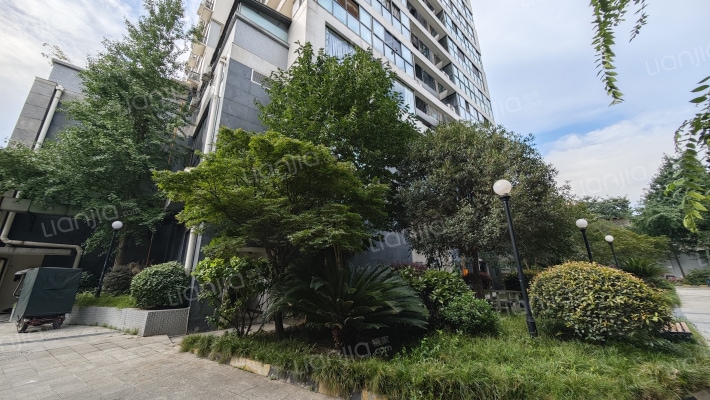 邻居小区外景图