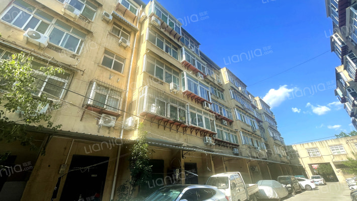 电信局宿舍外景图