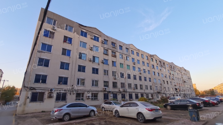 翟家小区外景图