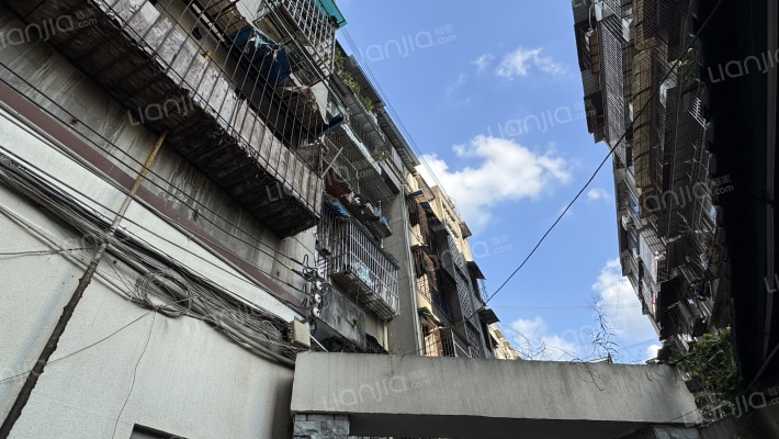 上街149号外景图