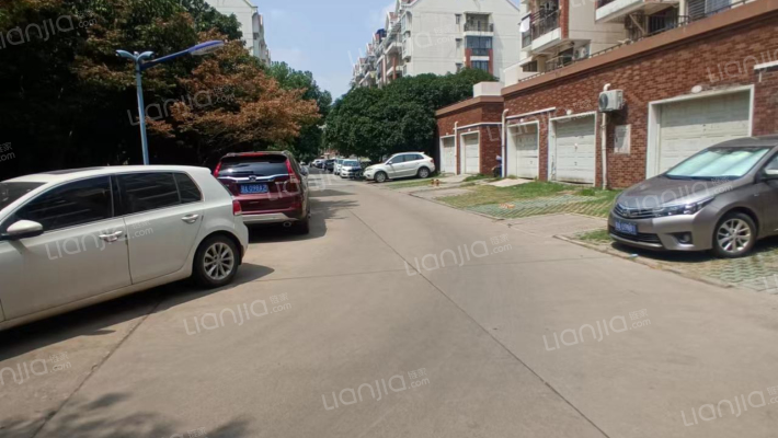 怡康苑南区外景图