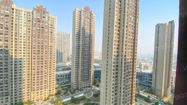 禹洲中央广场外景图