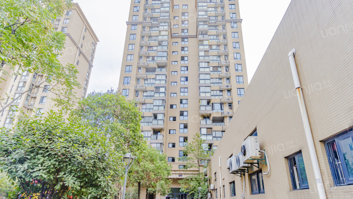 兆麟育龙湾外景图