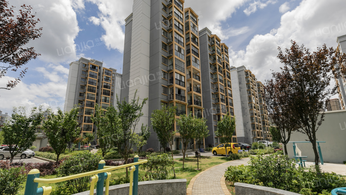 贵州民族大学教师公租房外景图