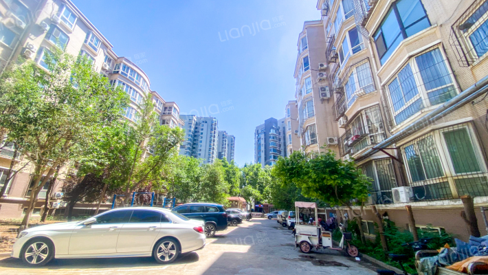 锦园小区外景图