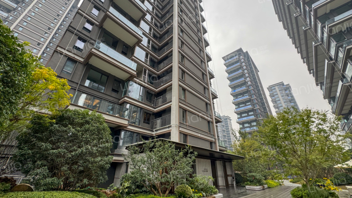 招商雲蘭外景图