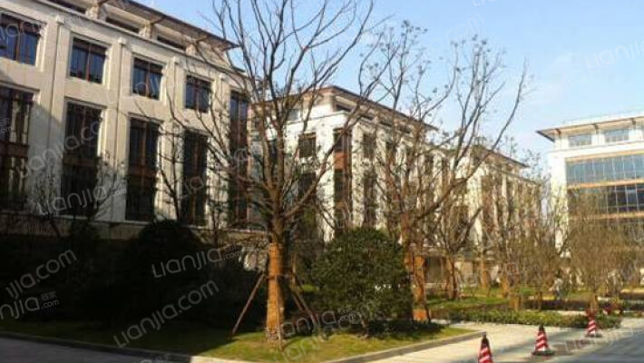 旭辉虹桥国际广场外景图