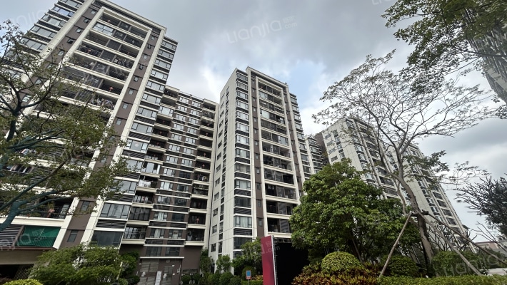 誉美花园外景图