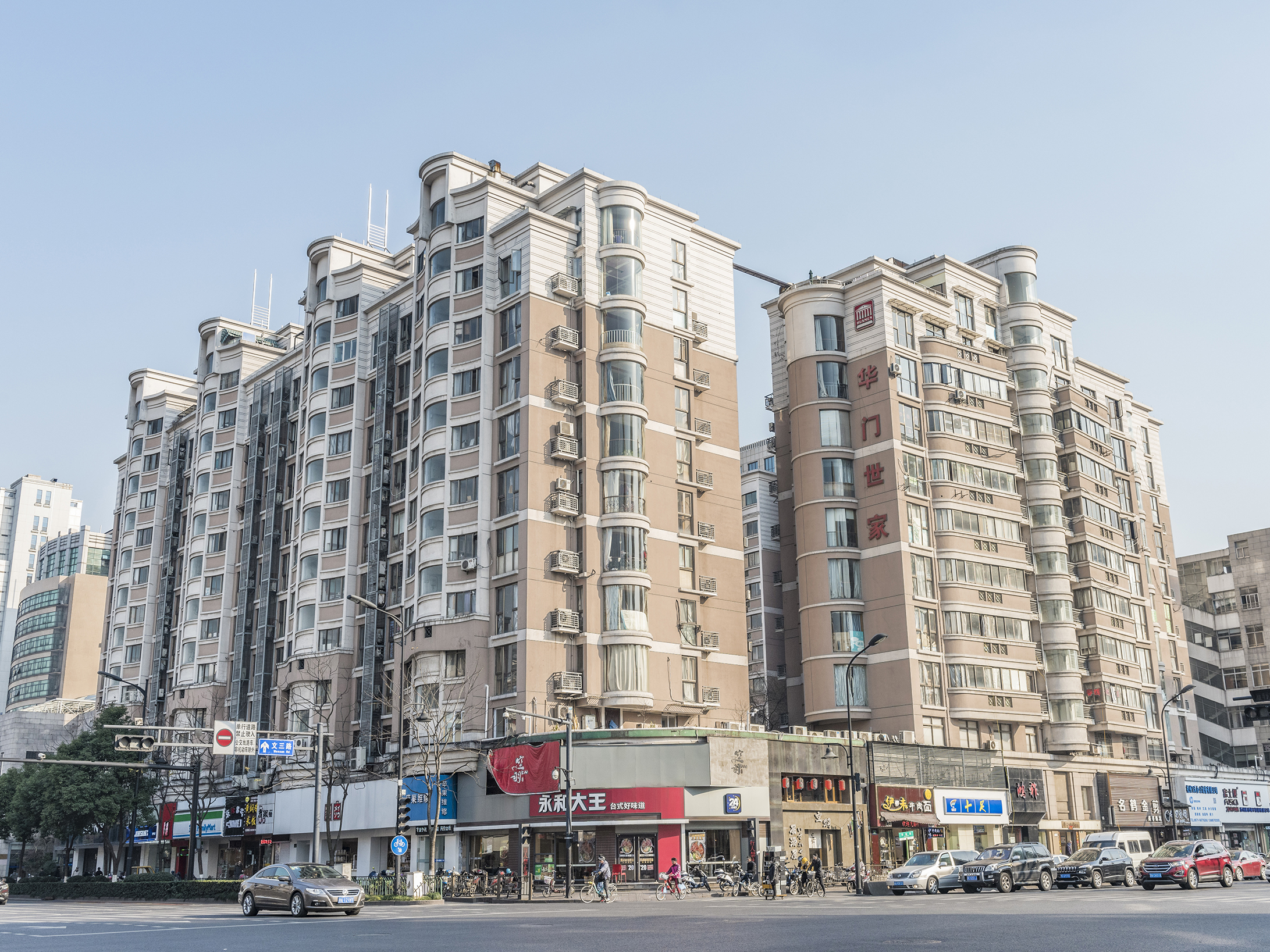 华门世家小区实景 4