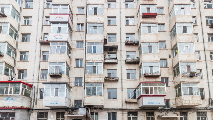 外资家属楼外景图