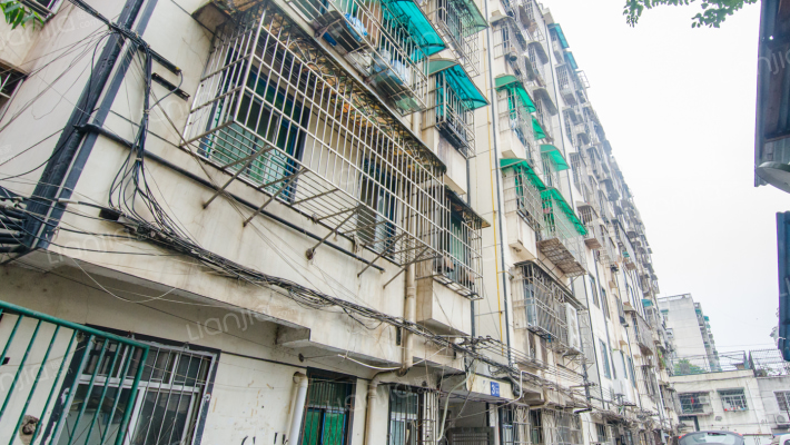 湘华公寓外景图