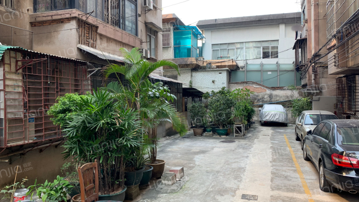 黄电东站小区外景图