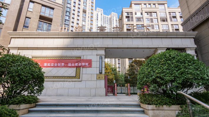 中海寰宇天下外景图