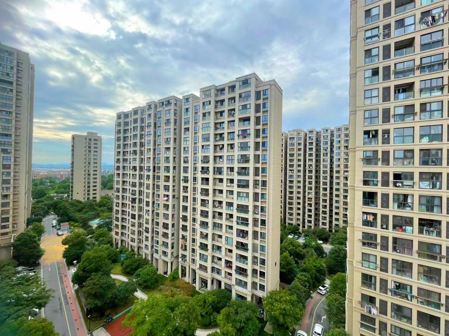 Jiayuan Weilaifu compound photo 5