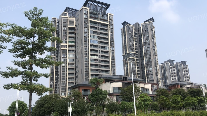 唯美·臻岸华府外景图