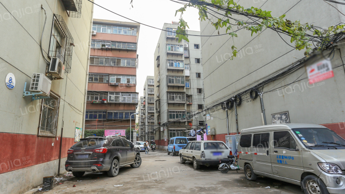 闫垌小区外景图