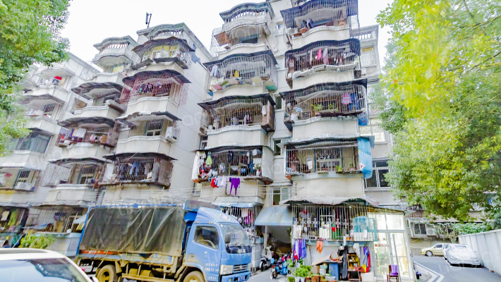 紫阳村小区外景图