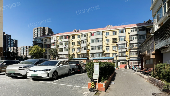 南三环中路63号外景图