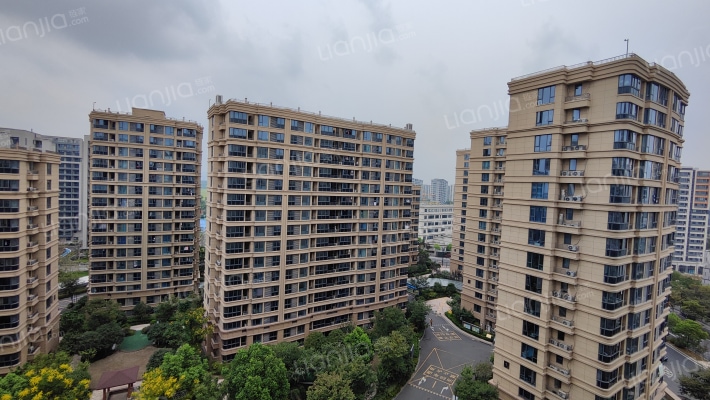 三卫家园东苑外景图