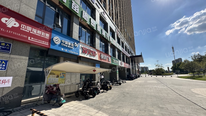 湘一书香里外景图