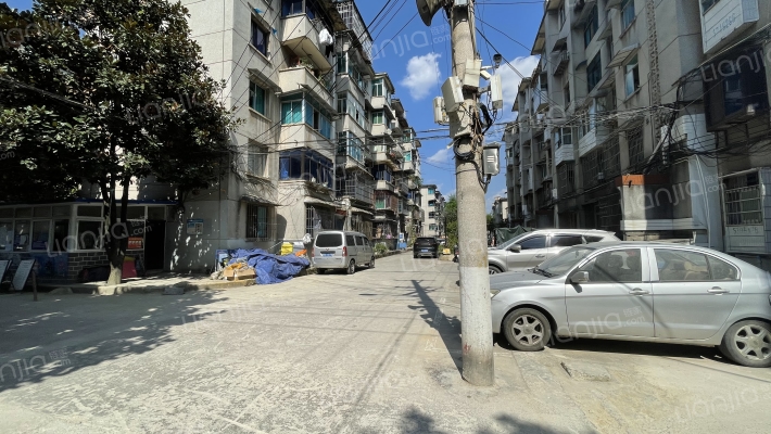 贵阳市林泉小区外景图