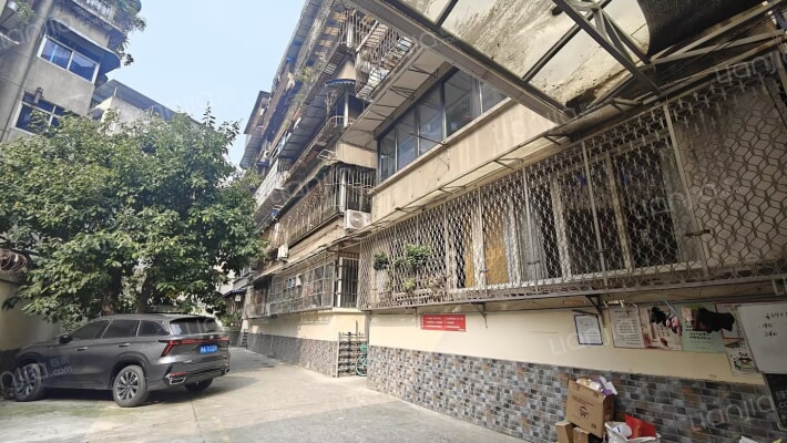 东篱路177号院外景图