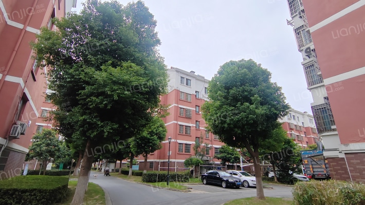 漕湖花园一区外景图