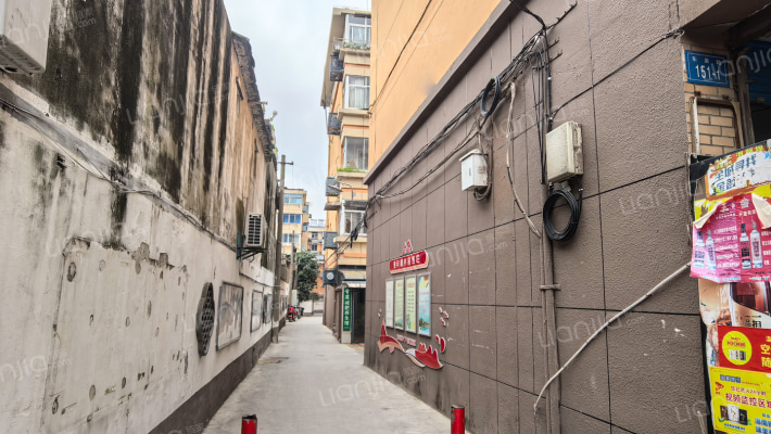 东吴路151号外景图