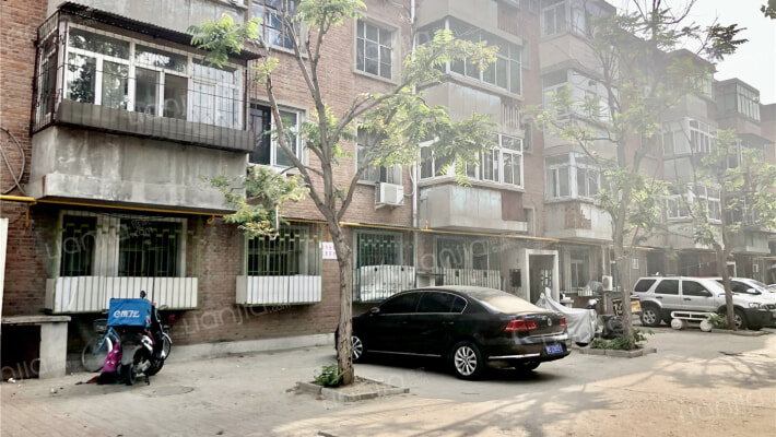 水电公寓南院外景图