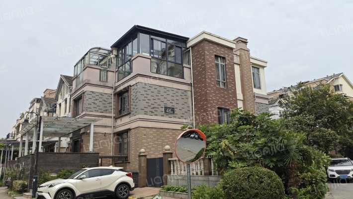 山水映象外景图